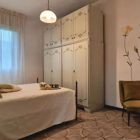 Garden House With Private Parking - Belcantovillas Holiday home Torre del Lago Puccini
