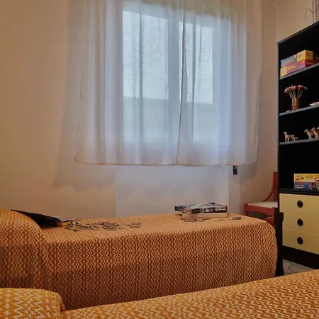 Casa vacanze Garden House With Private Parking - Belcantovillas *