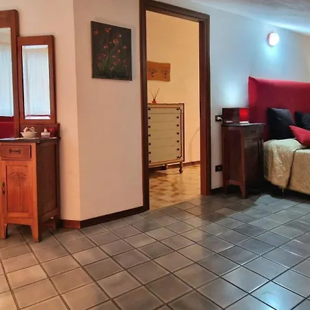 Casa vacanze Garden House With Private Parking - Belcantovillas *